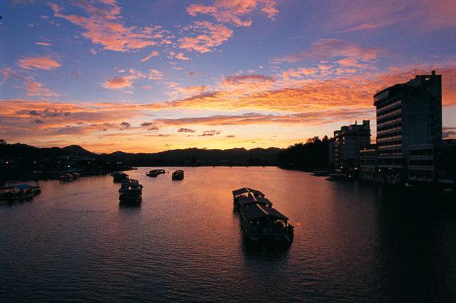 Riverside Hotel Sansuikan 日田市 外观 照片